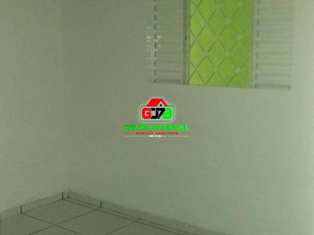 Casa para Venda em São José dos Campos - 2