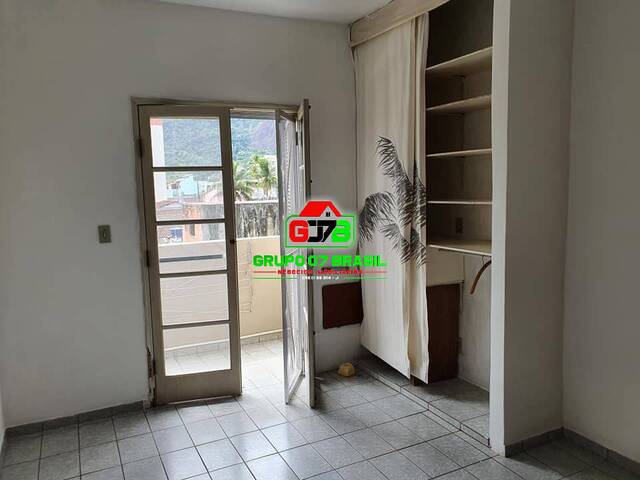 Apartamento para Venda em Caraguatatuba - 2