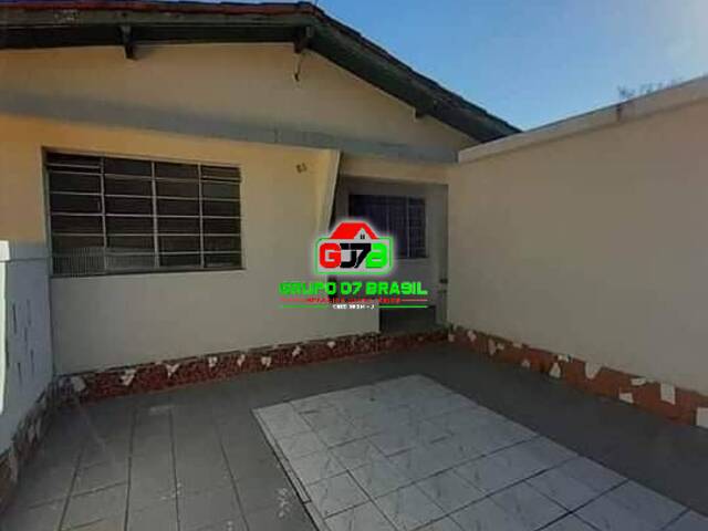 Casa para Venda em São José dos Campos - 5