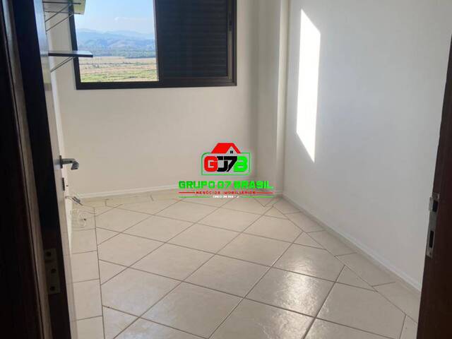 Apartamento para Venda em São José dos Campos - 3