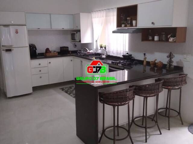 #2388 - Casa para Venda em São José dos Campos - SP