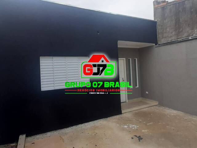 Casa para Venda em São José dos Campos - 3