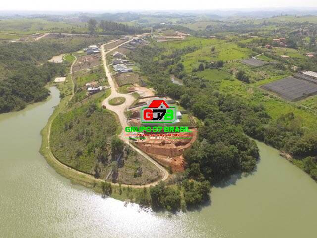 Venda em Loteamento Residencial Parque Lago Dourado - Jacareí