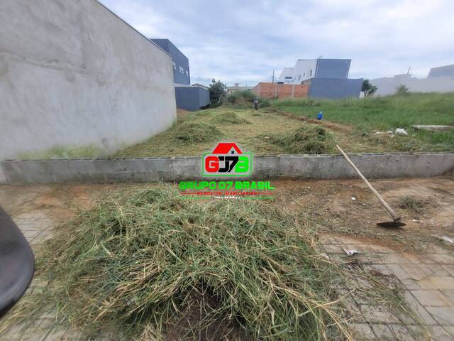 Terreno para Venda em São José dos Campos - 2