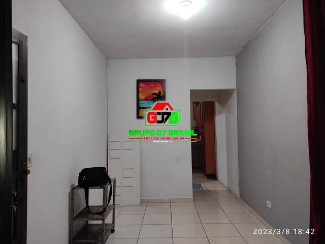 Casa para Venda em São José dos Campos - 4