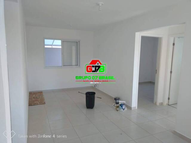 Apartamento para Venda em São José dos Campos - 2