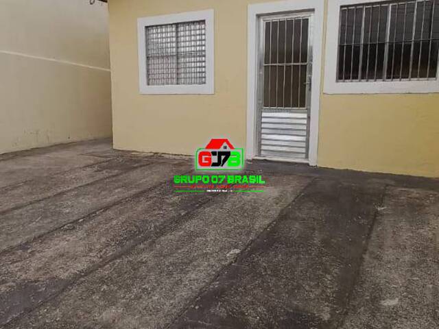 Casa para Venda em São José dos Campos - 3