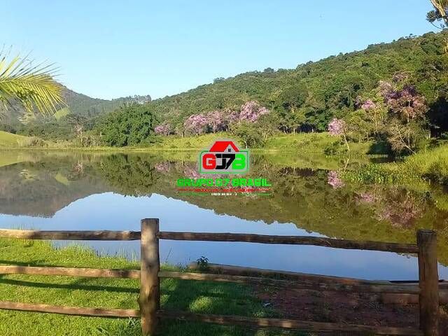 Venda em Zona Rural de Paraibuna - Paraibuna