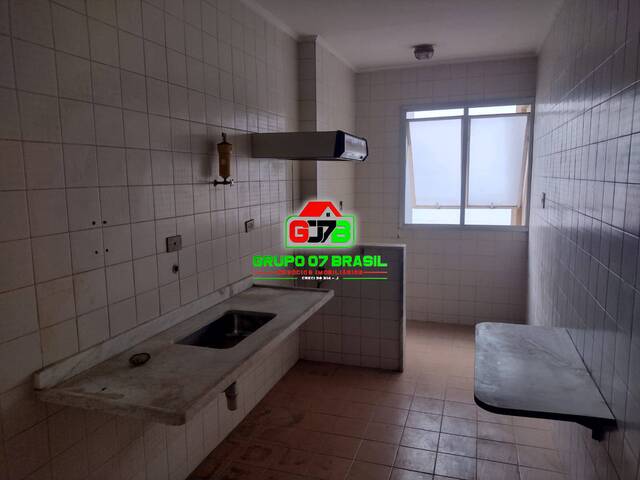 Apartamento para Venda em São José dos Campos - 4