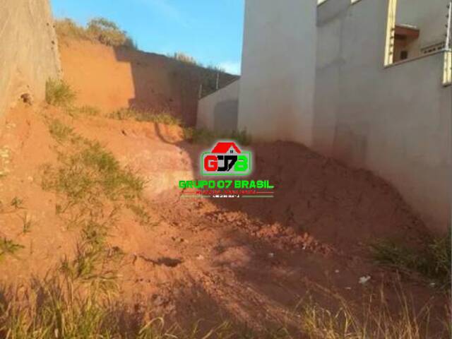 Terreno para Venda em São José dos Campos - 4