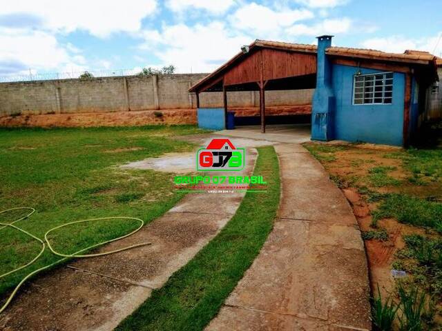 Casa em condomínio para Venda em Jacareí - 1