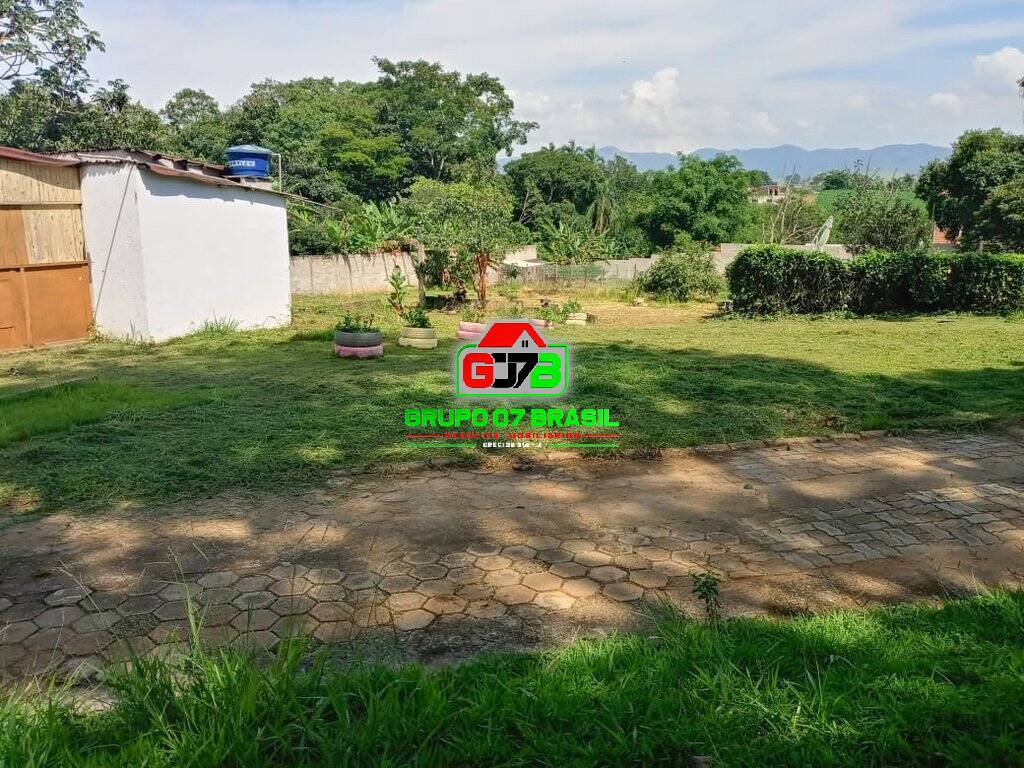 Fazenda à venda com 6 quartos, 200m² - Foto 4