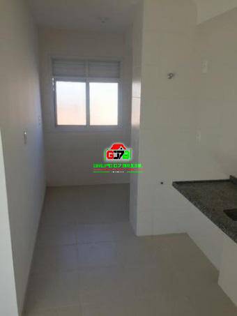 Apartamento à venda com 2 quartos, 76m² - Foto 3