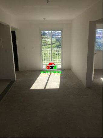 Apartamento à venda com 2 quartos, 76m² - Foto 11