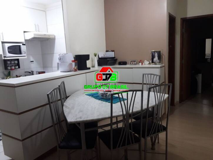 Apartamento à venda com 2 quartos, 64m² - Foto 19