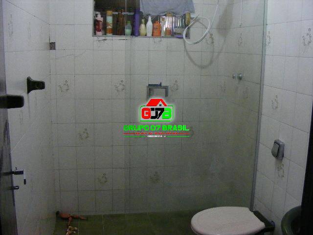 Casa à venda com 2 quartos, 200m² - Foto 7