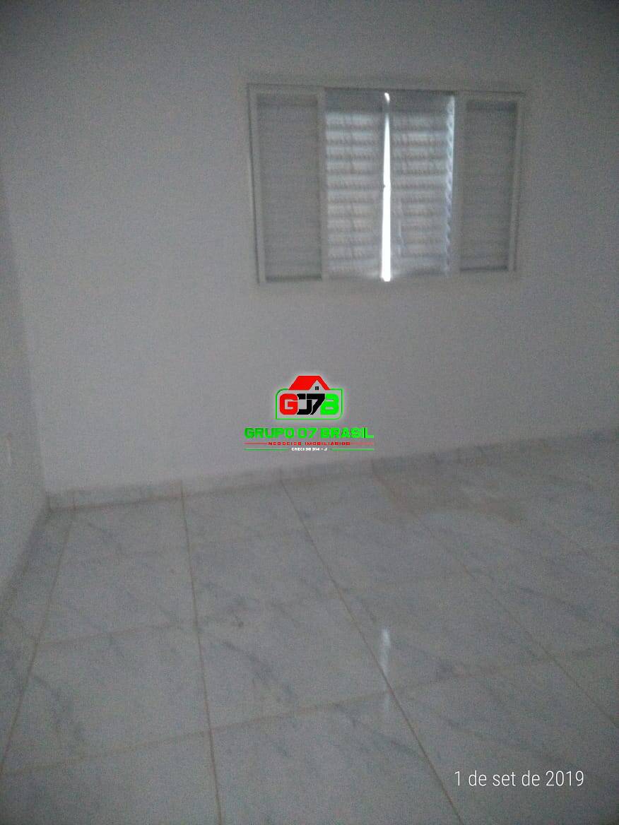 Casa à venda com 2 quartos, 140m² - Foto 5