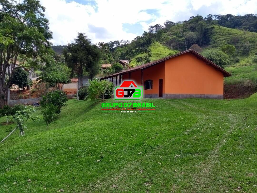 Fazenda à venda com 3 quartos, 2675m² - Foto 1