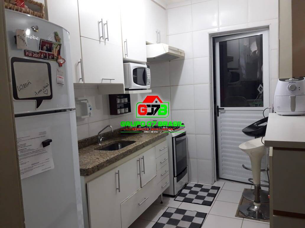 Apartamento à venda com 2 quartos, 64m² - Foto 10