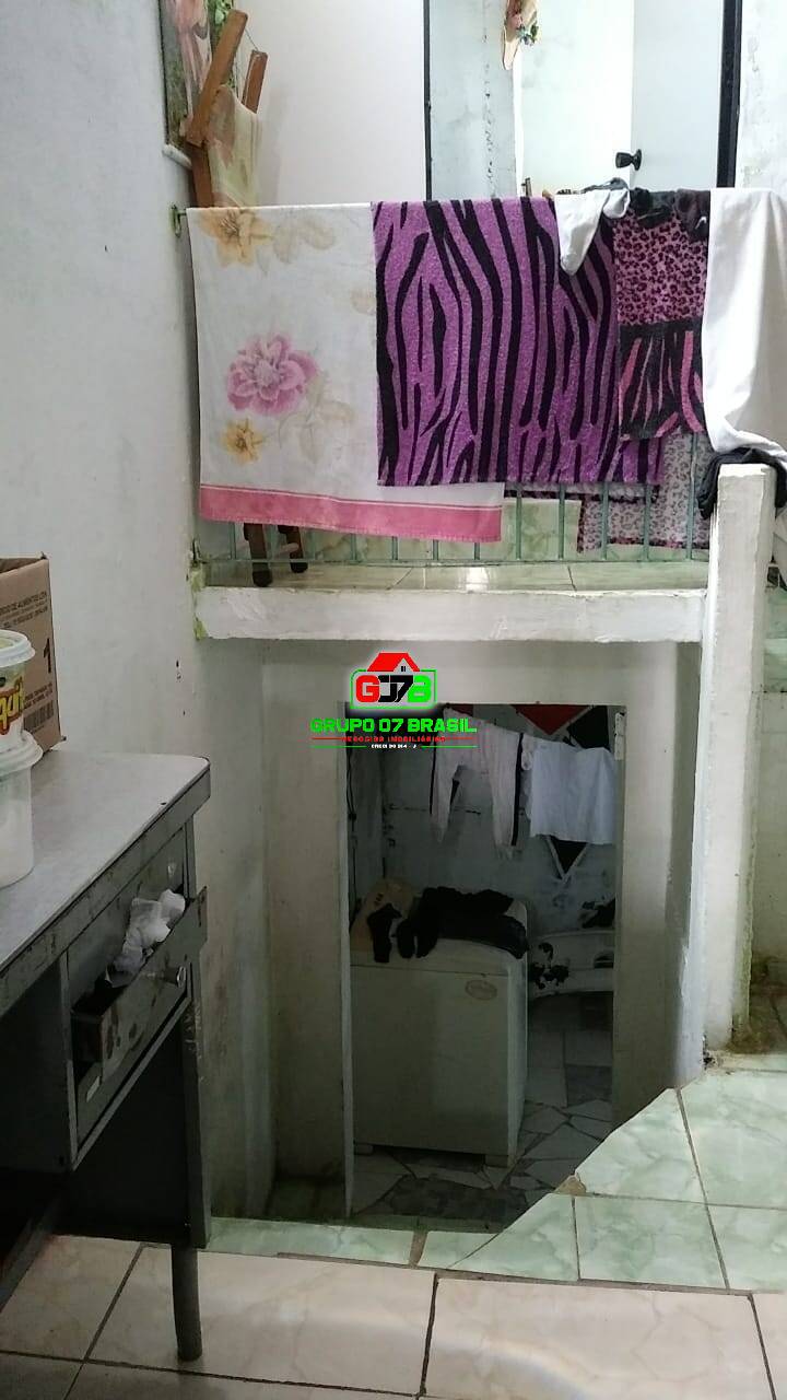 Sobrado à venda com 7 quartos, 160m² - Foto 7