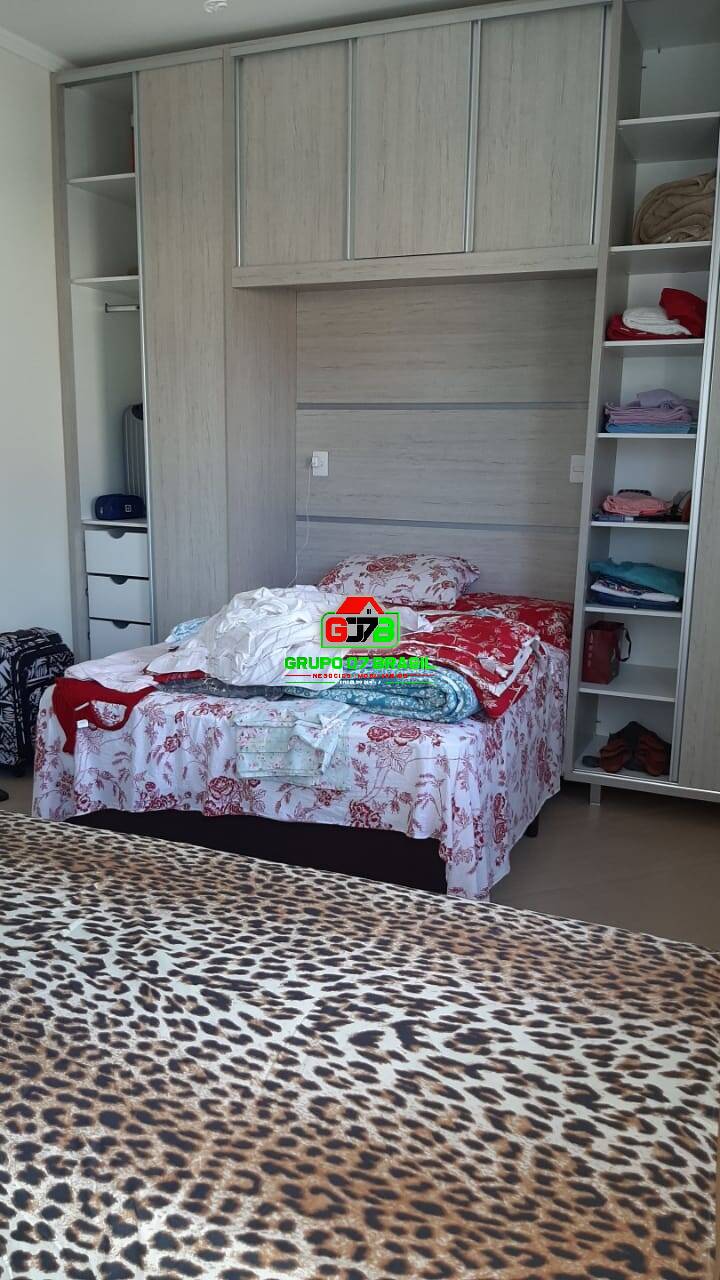 Sobrado à venda com 3 quartos, 150m² - Foto 13