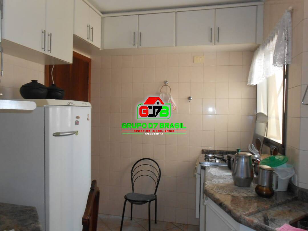 Apartamento à venda com 3 quartos, 81m² - Foto 5