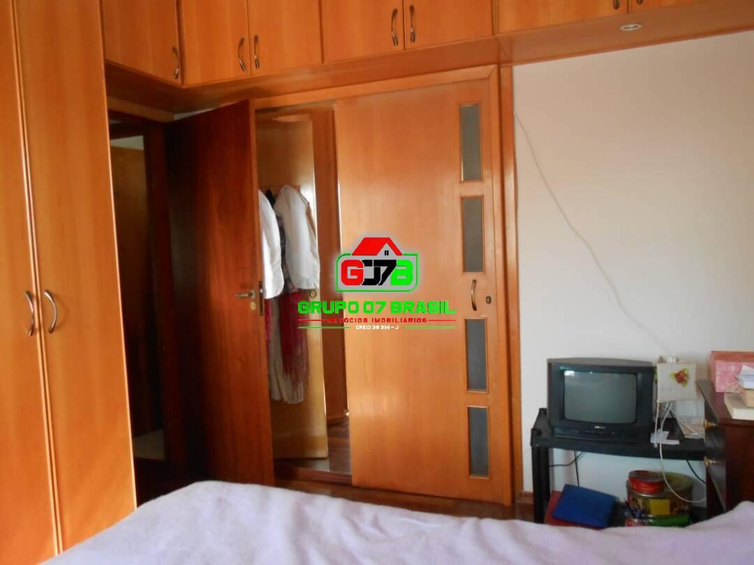 Apartamento à venda com 3 quartos, 81m² - Foto 7