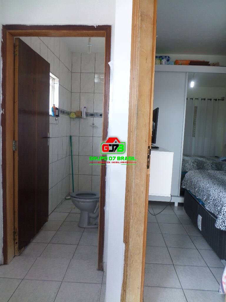 Casa à venda com 4 quartos, 150m² - Foto 22