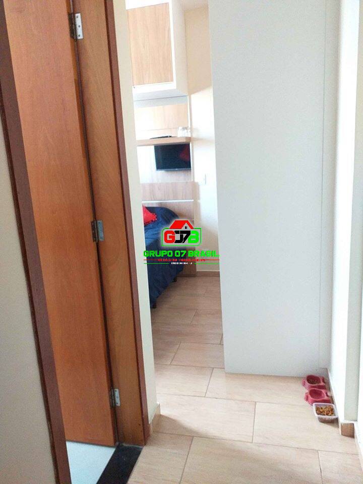 Apartamento à venda com 2 quartos, 83m² - Foto 11