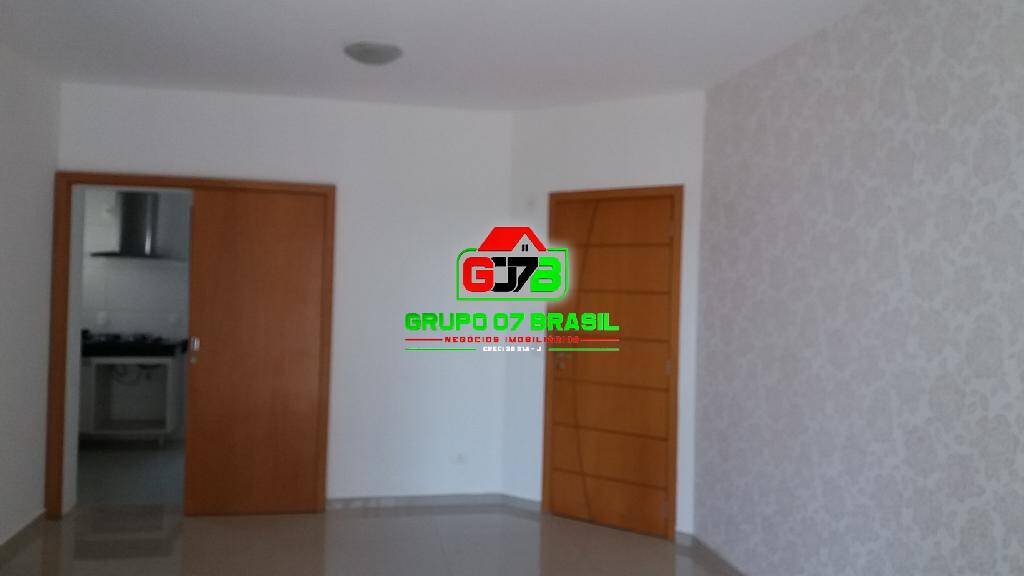 Apartamento para alugar com 4 quartos, 118m² - Foto 12