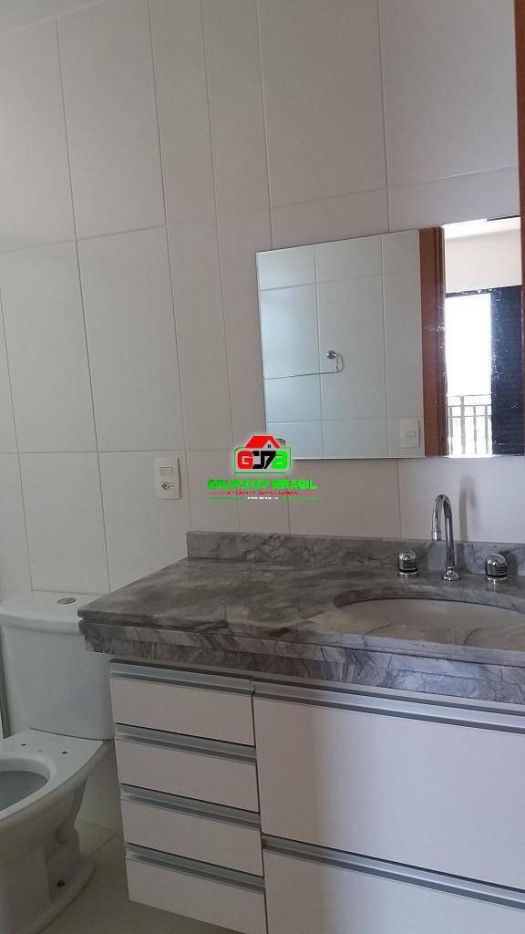 Apartamento para alugar com 4 quartos, 118m² - Foto 8