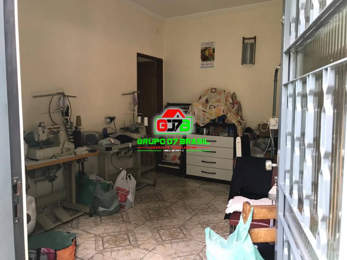 Casa à venda com 1 quarto, 50m² - Foto 13