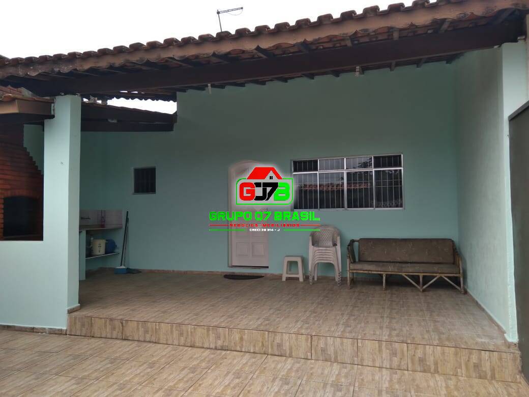 Casa à venda com 2 quartos, 125m² - Foto 2