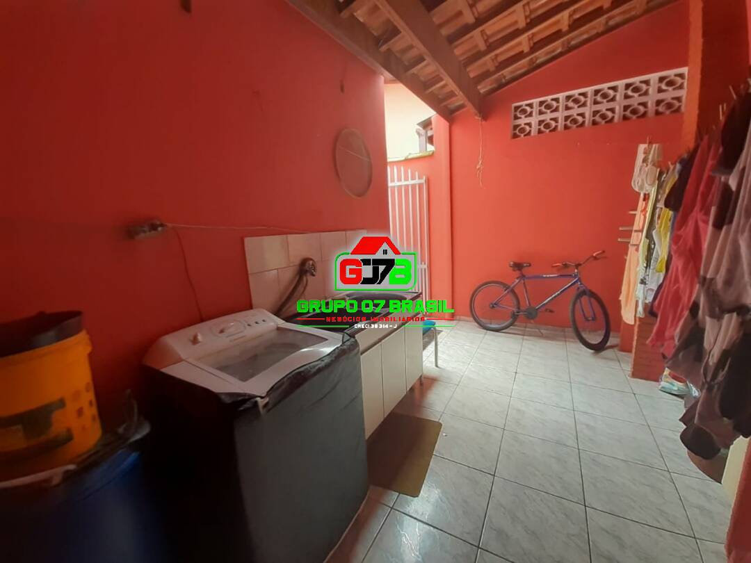 Sobrado à venda com 3 quartos, 200m² - Foto 3