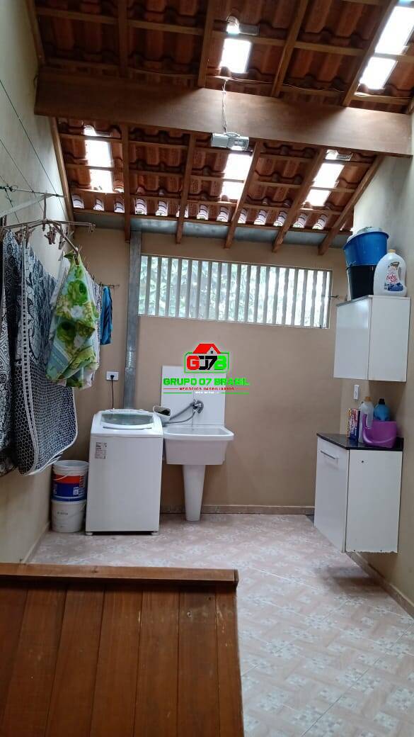 Casa à venda com 2 quartos, 150m² - Foto 19