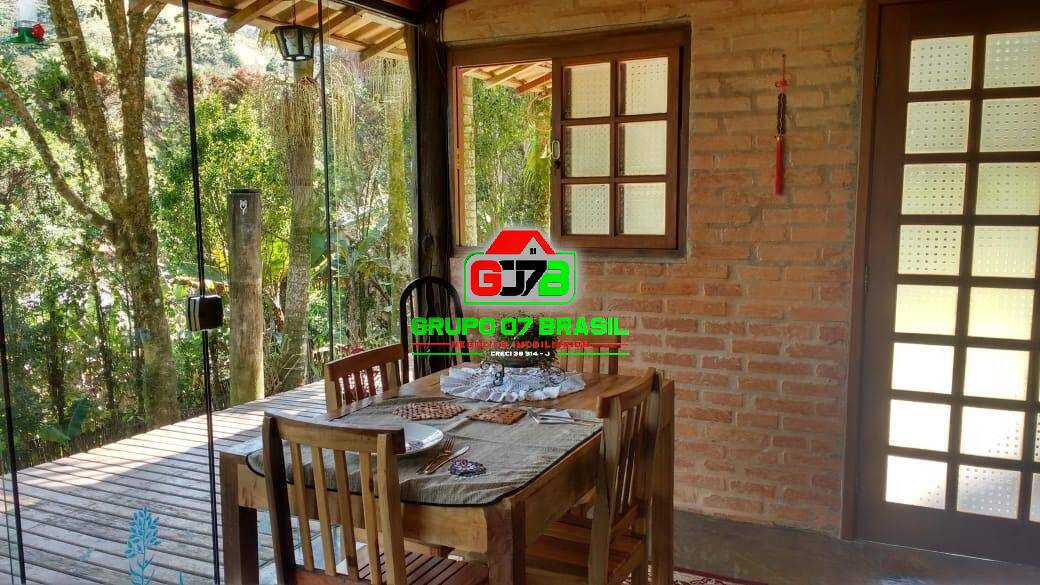 Fazenda à venda com 2 quartos, 90m² - Foto 2