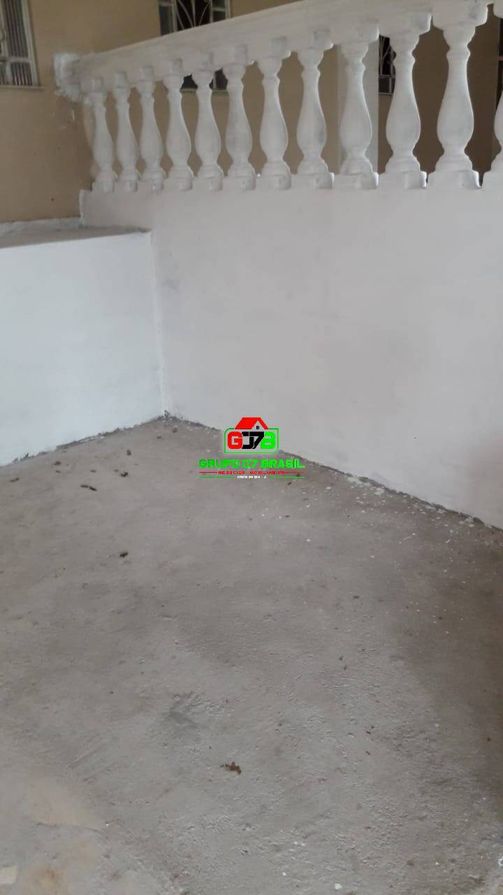 Sobrado à venda com 6 quartos, 200m² - Foto 17