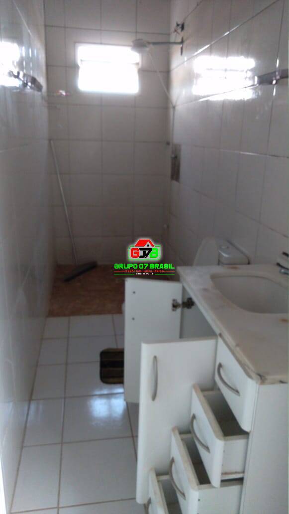 Sobrado à venda com 6 quartos, 200m² - Foto 11