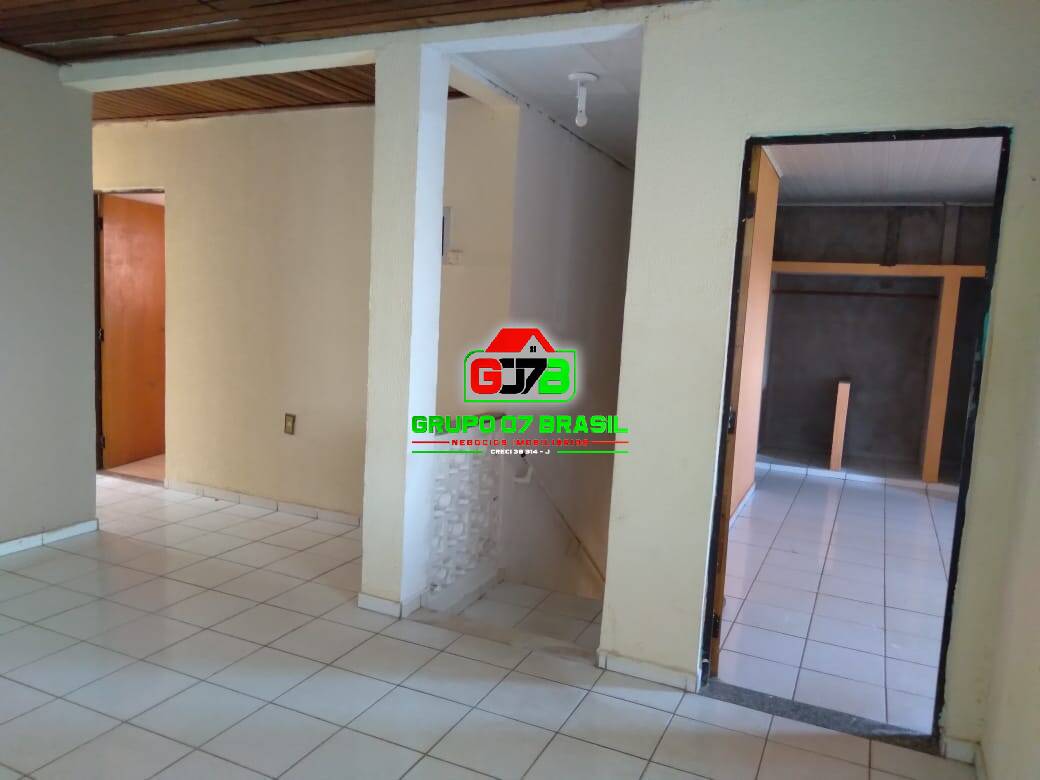 Sobrado à venda com 6 quartos, 200m² - Foto 32