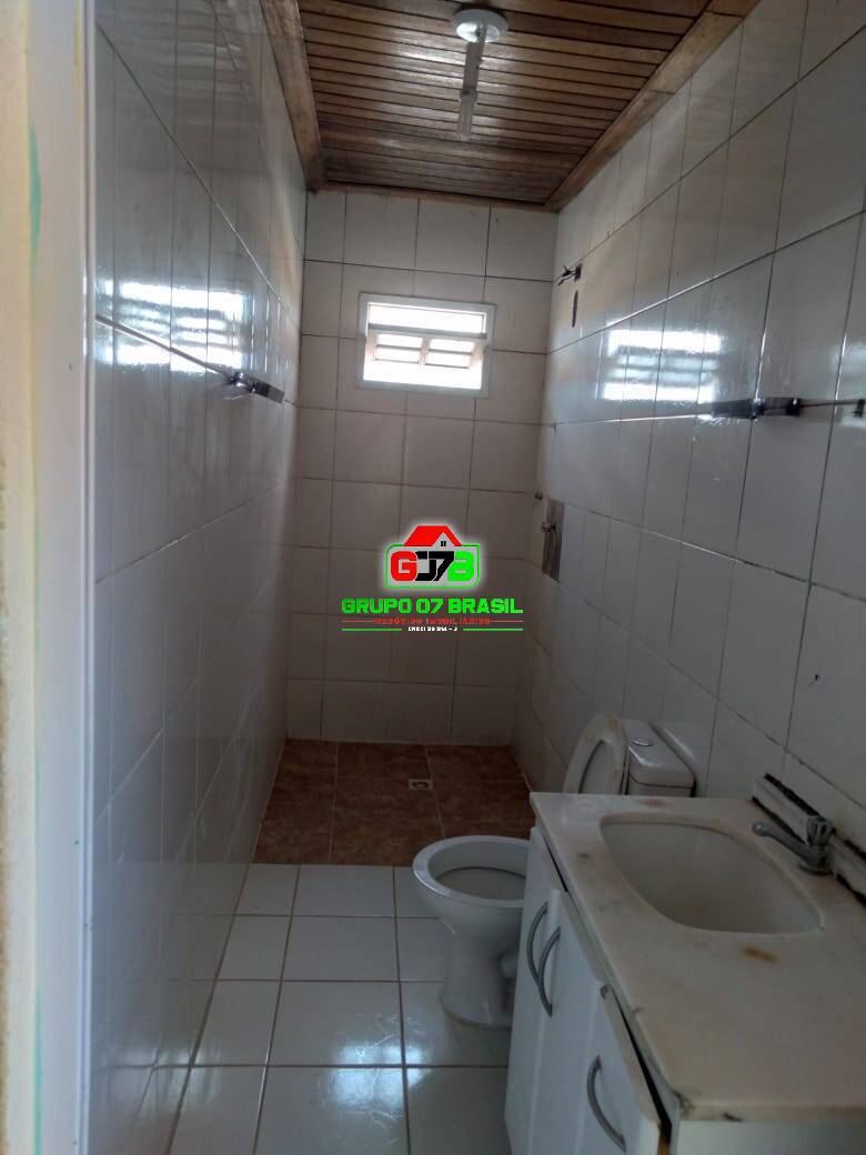 Sobrado à venda com 6 quartos, 200m² - Foto 35