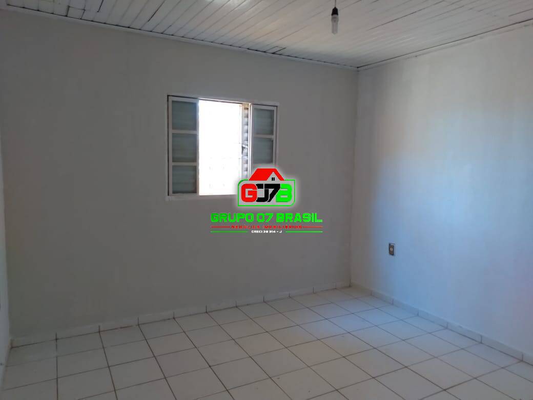 Sobrado à venda com 6 quartos, 200m² - Foto 37