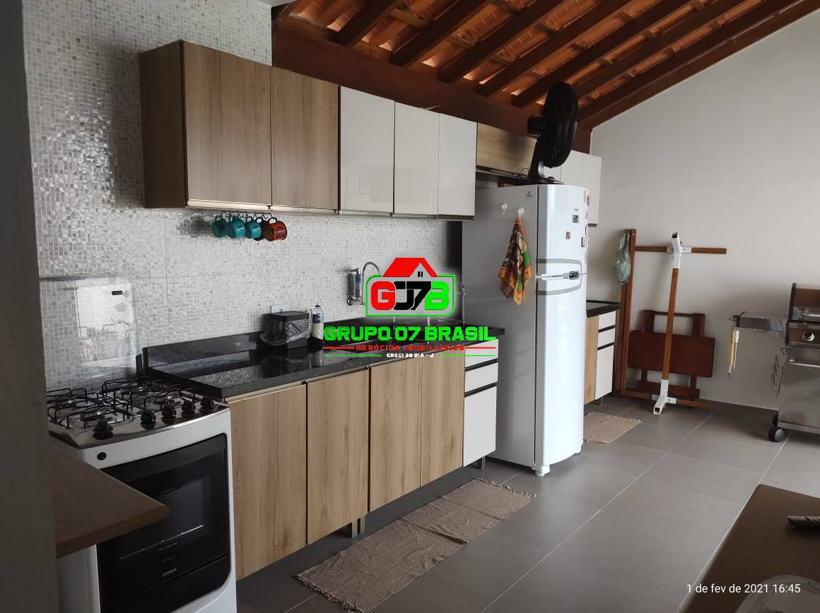 Casa à venda com 2 quartos, 90m² - Foto 15