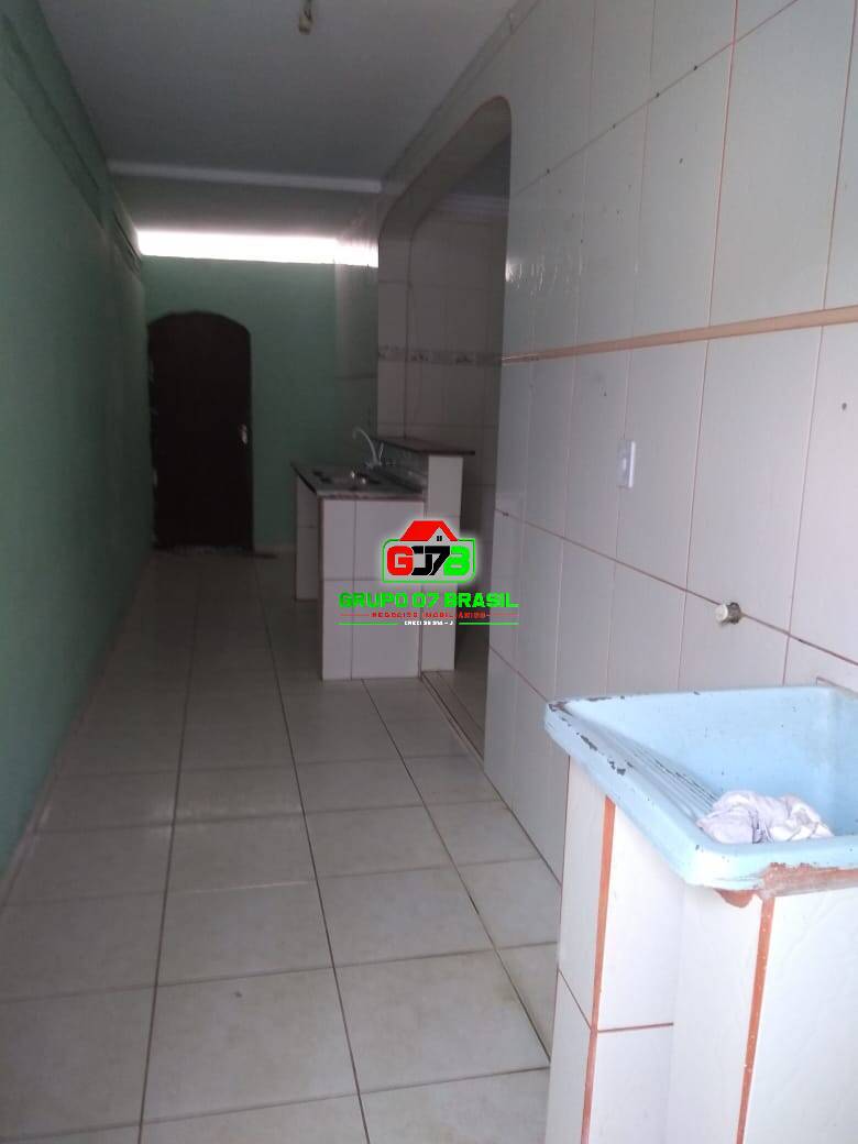 Sobrado à venda com 6 quartos, 168m² - Foto 12