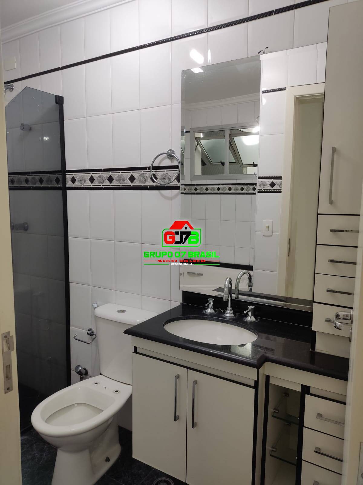 Apartamento à venda com 3 quartos, 240m² - Foto 19