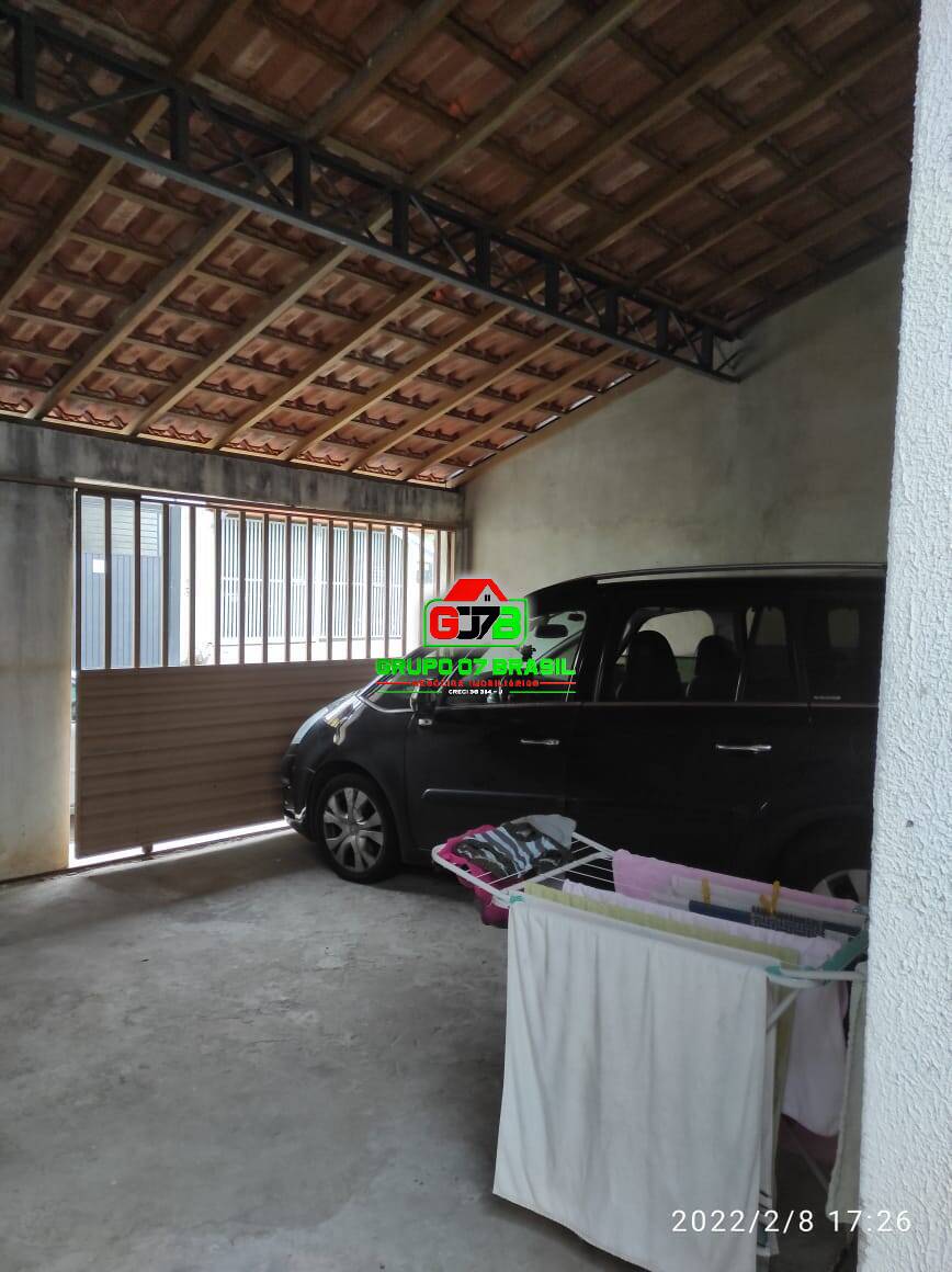 Casa à venda e aluguel com 3 quartos, 156m² - Foto 2