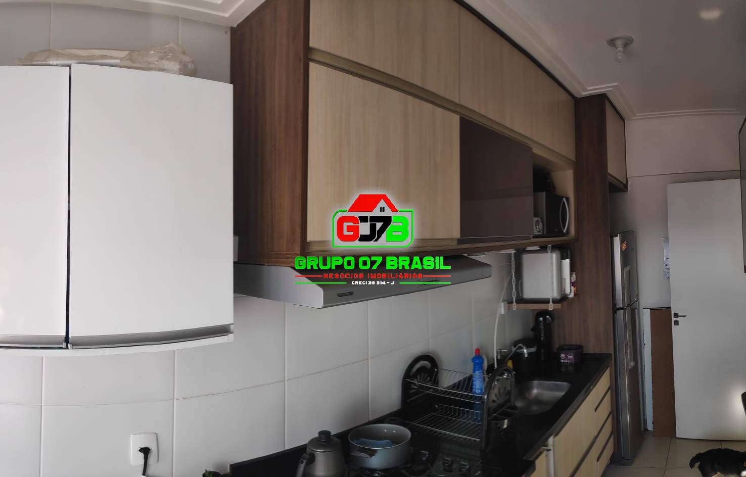 Apartamento à venda com 2 quartos, 58m² - Foto 3