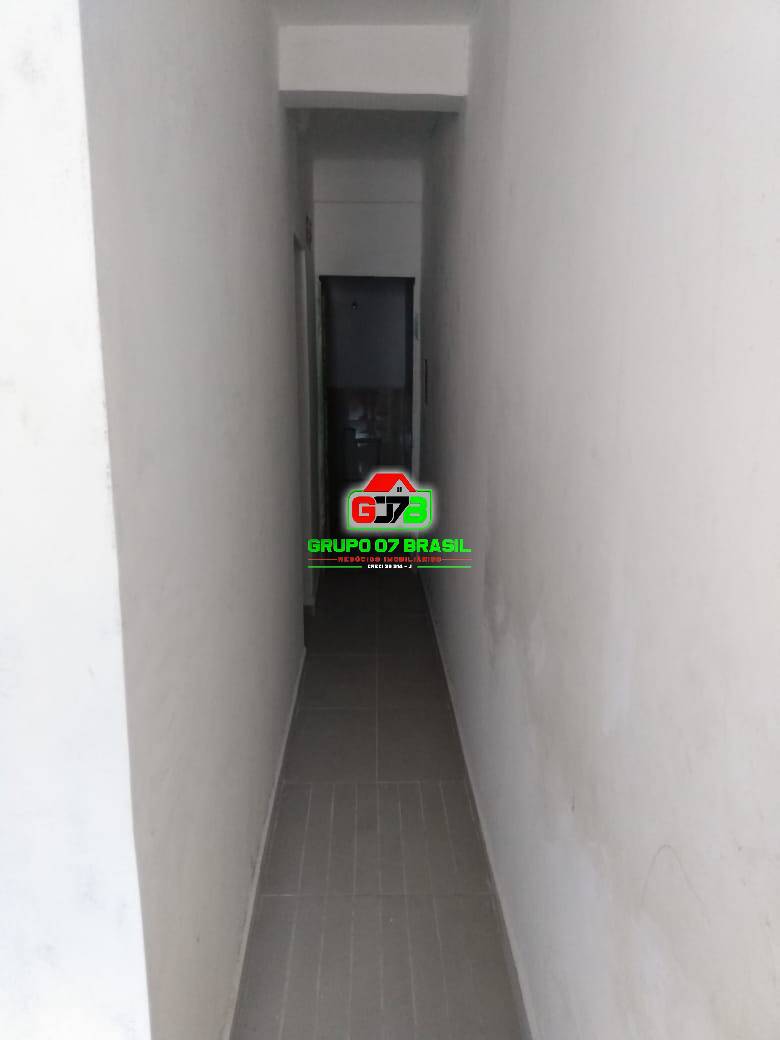 Apartamento à venda com 1 quarto, 42m² - Foto 4