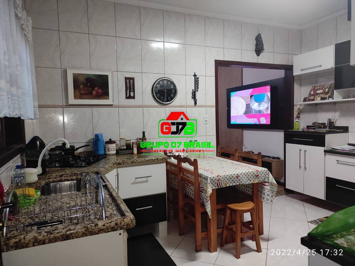 Sobrado à venda com 3 quartos, 168m² - Foto 34