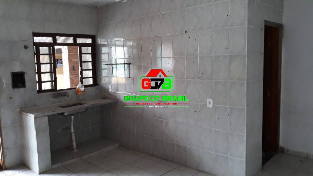 Casa à venda e aluguel com 4 quartos, 300m² - Foto 17