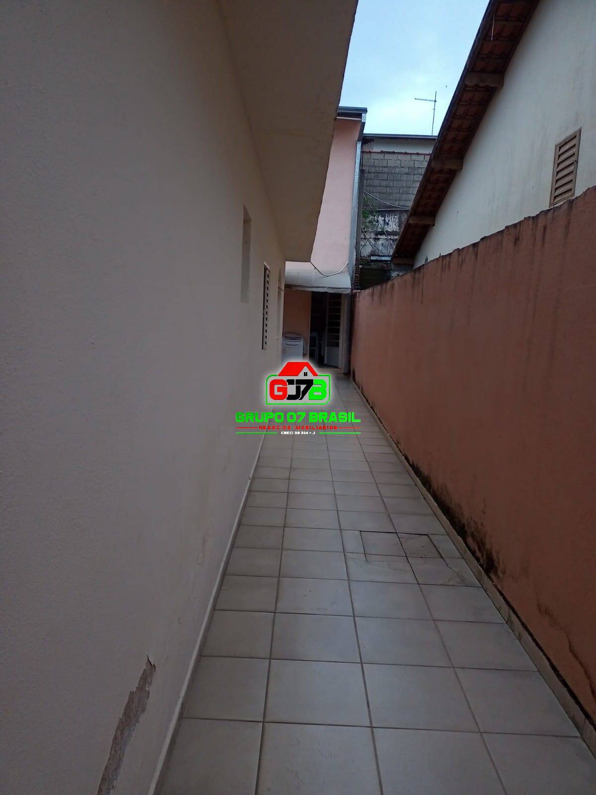 Casa à venda com 3 quartos, 200m² - Foto 13